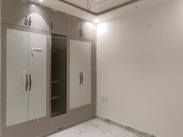 3 BHK Independent Builder Floor in Sector 29 Rohini for resale New Delhi. The reference number is 21073070