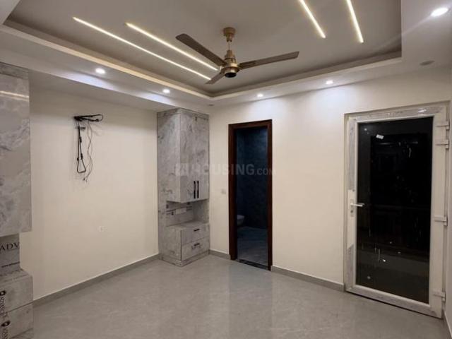 4 BHK Independent Builder Floor in Rohini Sector 28 for resale New Delhi. The reference number is 21297447