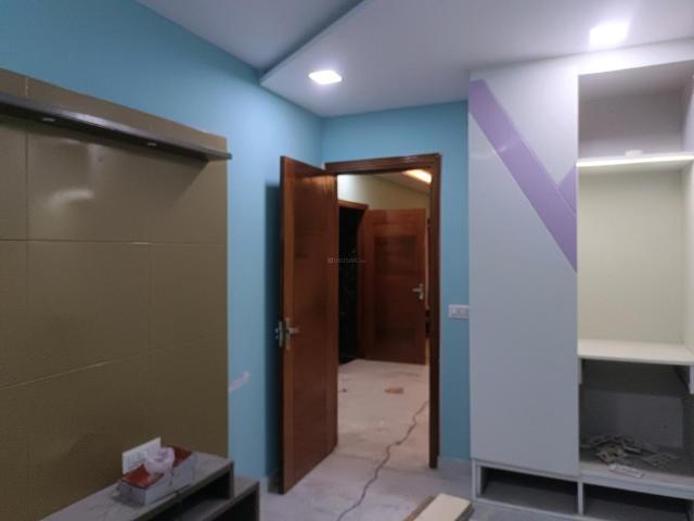 3 BHK Independent Builder Floor in Sector 21 Rohini for resale New Delhi. The reference number is 20030126