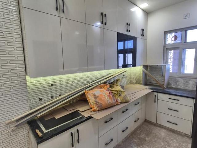 3 BHK Independent Builder Floor in Sector 21 Rohini for resale New Delhi. The reference number is 21233647