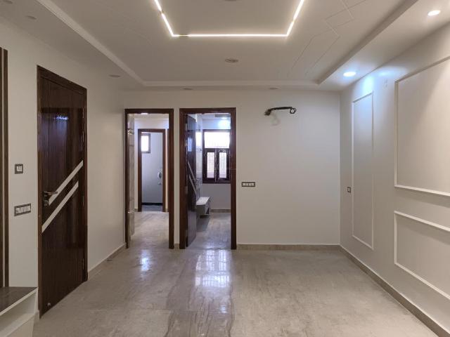 3 BHK Independent Builder Floor in Sector 22 Rohini for resale New Delhi. The reference number is 19639792