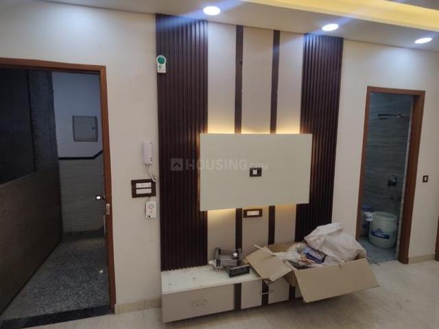 3 BHK Independent Builder Floor in Sector 24 Rohini for rent New Delhi. The reference number is 18474778