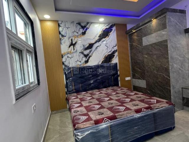 3 BHK Independent Builder Floor in Sector 24 Rohini for rent New Delhi. The reference number is 18548798