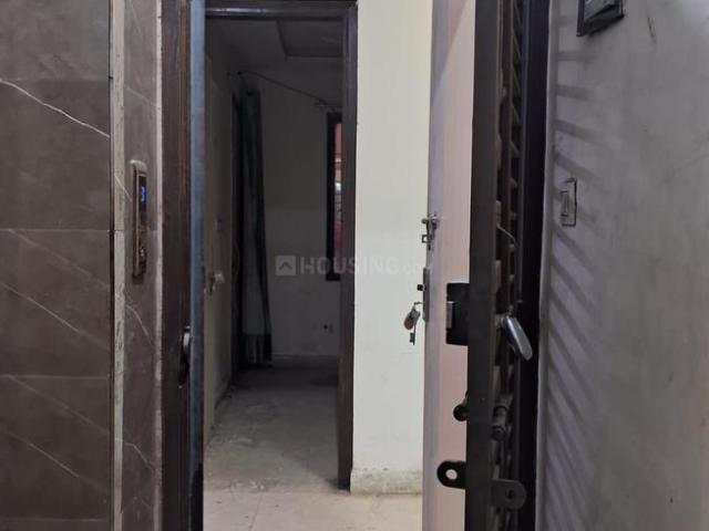 3 BHK Independent Builder Floor in Sector 24 Rohini for rent New Delhi. The reference number is 20358097