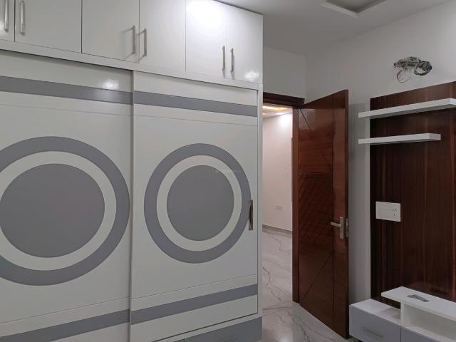 3 BHK Independent Builder Floor in Sector 24 Rohini for resale New Delhi. The reference number is 16368761