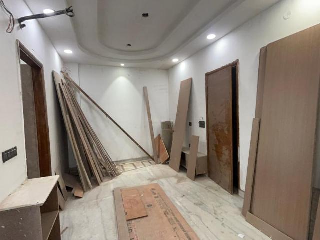 3 BHK Independent Builder Floor in Sector 24 Rohini for resale New Delhi. The reference number is 20807043