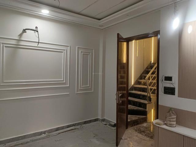 3 BHK Independent Builder Floor in Sector 24 Rohini for resale New Delhi. The reference number is 20378741