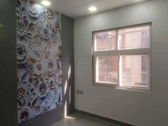 3 BHK Independent Builder Floor in Sector 25 Rohini for resale New Delhi. The reference number is 18854185