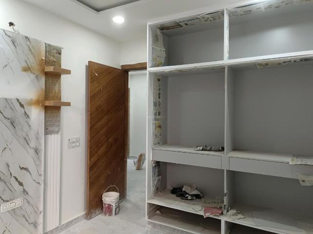 3 BHK Independent Builder Floor in Sector 25 Rohini for resale New Delhi. The reference number is 19022322