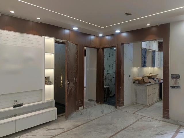 3 BHK Independent Builder Floor in Sector 25 Rohini for resale New Delhi. The reference number is 21140753