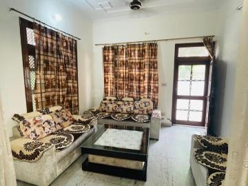 3 BHK Independent Builder Floor in Sector 26 for rent Rohtak. The reference number is 20065347