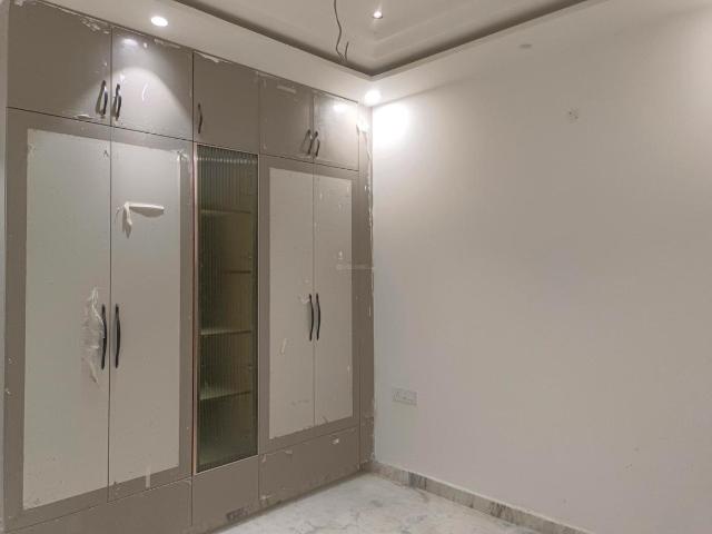3 BHK Independent Builder Floor in Sector 29 Rohini for resale New Delhi. The reference number is 20800363