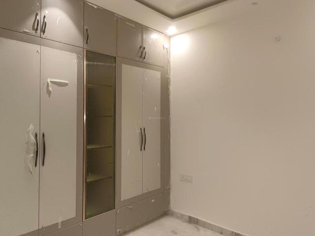 3 BHK Independent Builder Floor in Sector 29 Rohini for resale New Delhi. The reference number is 21201884