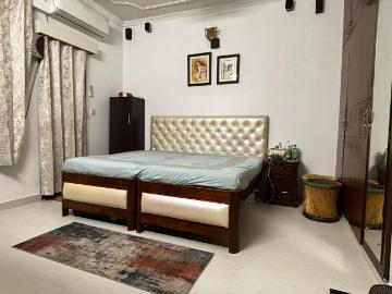 3 BHK Independent Builder Floor in Sector 33 for resale Faridabad. The reference number is 20278049