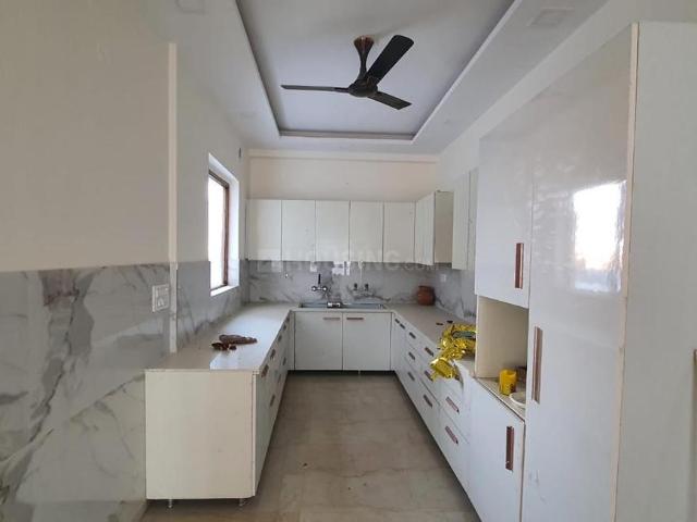 3 BHK Independent Builder Floor in Sector 30 for rent Faridabad. The reference number is 19052235