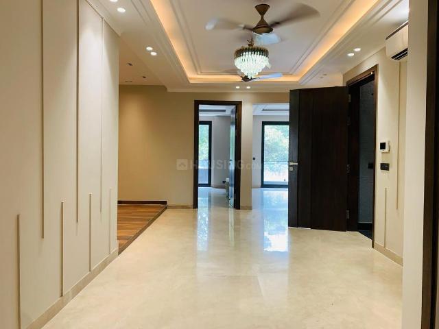 3 BHK Independent Builder Floor in Sector 31 for rent Gurgaon. The reference number is 21180772