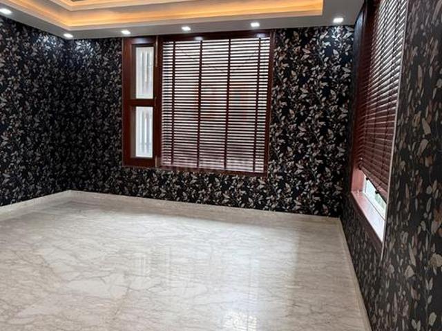 3 BHK Independent Builder Floor in Sector 31 for rent Noida. The reference number is 17798748