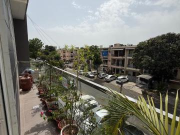 3 BHK Independent Builder Floor in Sector 38 for rent Chandigarh. The reference number is 20326231