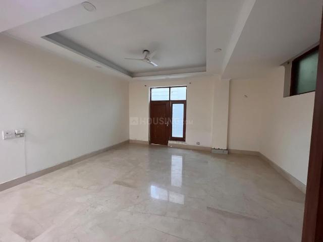 3 BHK Independent Builder Floor in Sector 39 for rent Noida. The reference number is 18796671