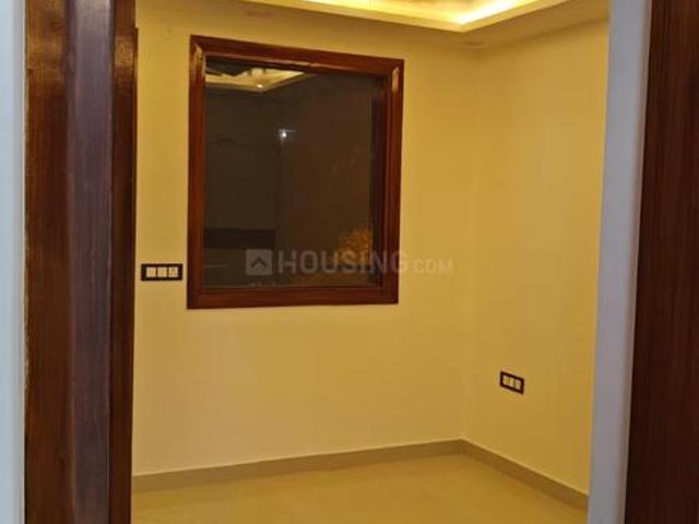 3 BHK Independent Builder Floor in Sector 3 Rohini for resale New Delhi. The reference number is 14220843