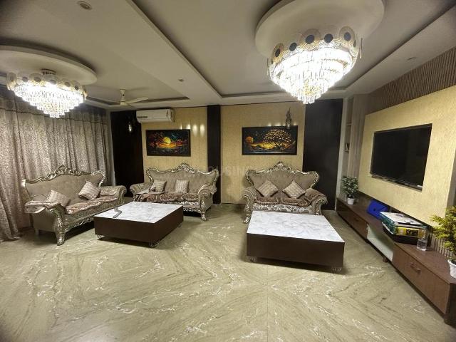 3 BHK Independent Builder Floor in Sector PI for rent Greater Noida. The reference number is 20971287