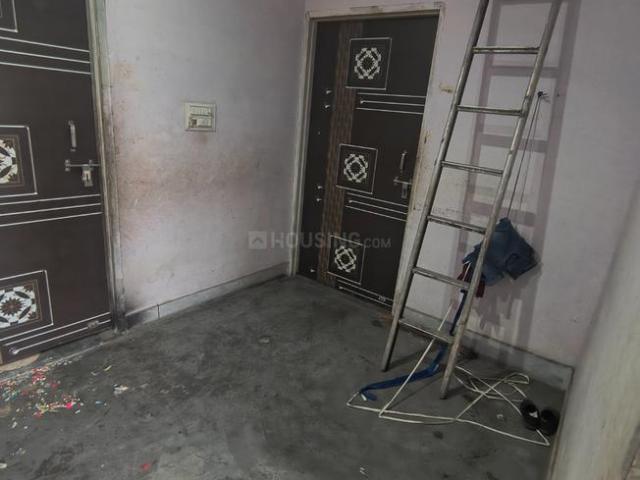 3 BHK Independent Builder Floor in Shahdara for rent New Delhi. The reference number is 21010619