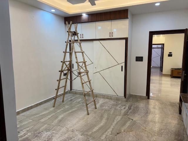 3 BHK Independent Builder Floor in Shahdara for resale New Delhi. The reference number is 20228279