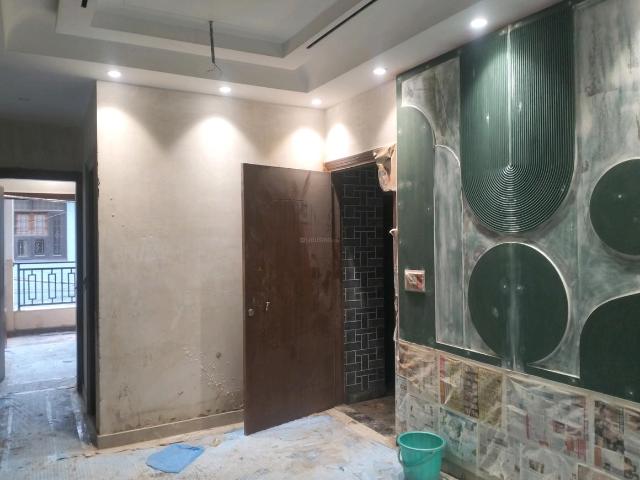 3 BHK Independent Builder Floor in Shahdara for resale New Delhi. The reference number is 20915939