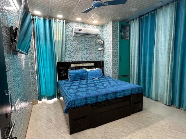 3 BHK Independent Builder Floor in Shahdara for resale New Delhi. The reference number is 21246484