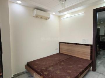 3 BHK Independent Builder Floor in Shalimar Bagh for rent New Delhi. The reference number is 17638657