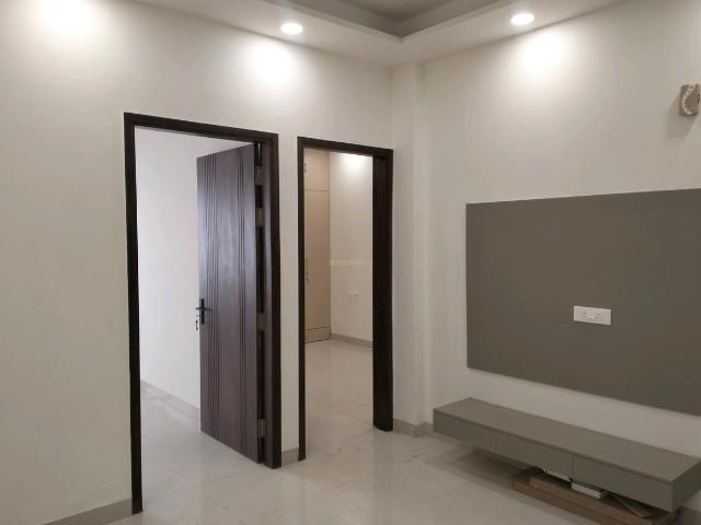 3 BHK Independent Builder Floor in Shalimar Bagh for rent New Delhi. The reference number is 19275292
