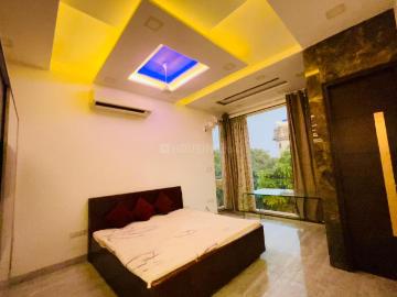 3 BHK Independent Builder Floor in Shalimar Bagh for rent New Delhi. The reference number is 20021551
