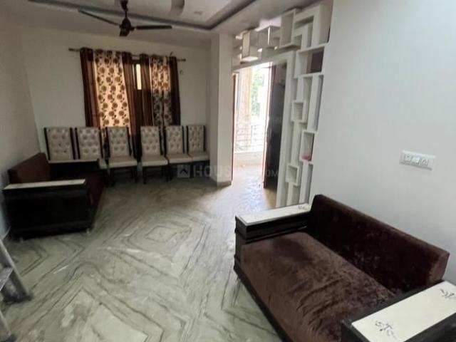 3 BHK Independent Builder Floor in Shalimar Bagh for rent New Delhi. The reference number is 21198694