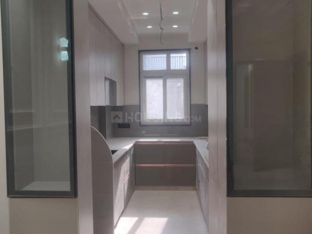3 BHK Independent Builder Floor in Shalimar Bagh for resale New Delhi. The reference number is 18511237