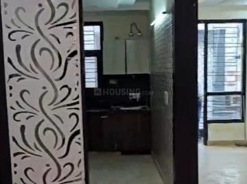 3 BHK Independent Builder Floor in Shalimar Bagh for resale New Delhi. The reference number is 19796873