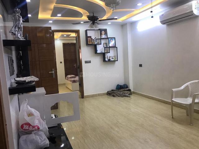 3 BHK Independent Builder Floor in Shalimar Bagh for resale New Delhi. The reference number is 19181668