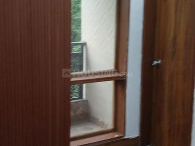 3 BHK Independent Builder Floor in Shalimar Bagh for resale New Delhi. The reference number is 20557611
