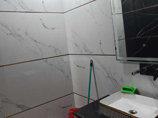 3 BHK Independent Builder Floor in Shalimar Bagh for resale New Delhi. The reference number is 20832493