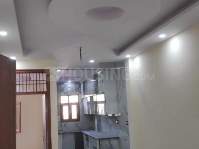 3 BHK Independent Builder Floor in Shalimar Bagh for resale New Delhi. The reference number is 5567188