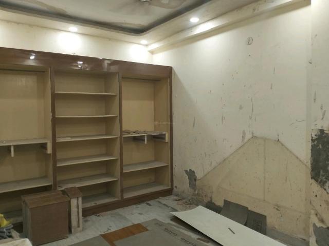 3 BHK Independent Builder Floor in Shalimar Garden for resale Ghaziabad. The reference number is 17350543