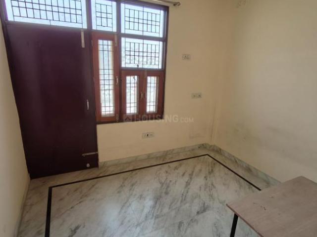 3 BHK Independent Builder Floor in Sharda Nagar for rent Kanpur. The reference number is 15767801