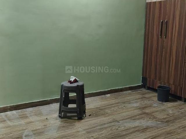 3 BHK Independent Builder Floor in Shastri Nagar for rent Ghaziabad. The reference number is 21336556