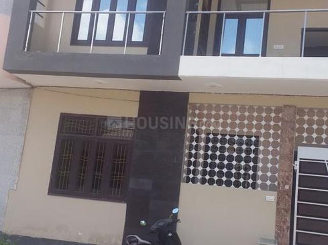 3 BHK Independent Builder Floor in Shastri Nagar for rent Meerut. The reference number is 3436994