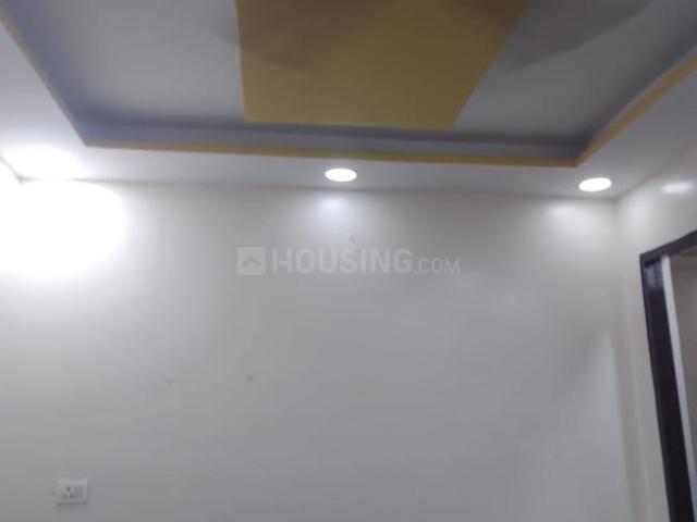 3 BHK Independent Builder Floor in Shastri Nagar for rent New Delhi. The reference number is 20106979