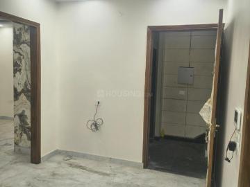 3 BHK Independent Builder Floor in Shastri Nagar for rent New Delhi. The reference number is 20352798
