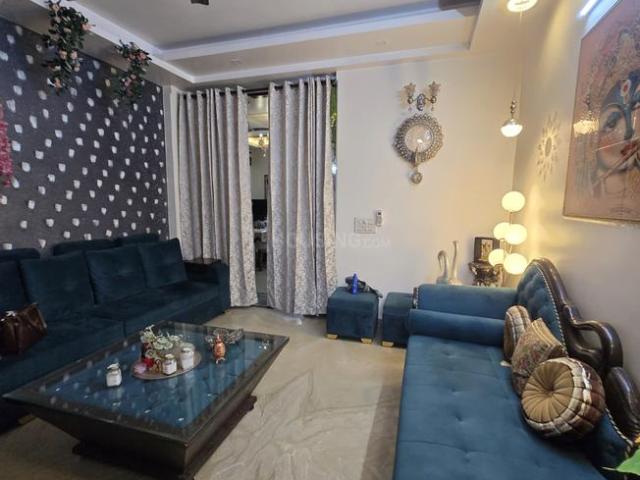 3 BHK Independent Builder Floor in Shastri Nagar for resale Ghaziabad. The reference number is 19062378