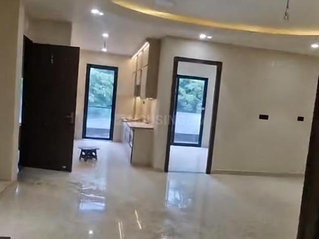 3 BHK Independent Builder Floor in Shastri Nagar for resale Ghaziabad. The reference number is 21064523