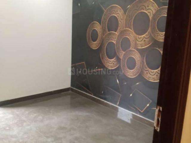 3 BHK Independent Builder Floor in Shastri Nagar for resale New Delhi. The reference number is 16724841