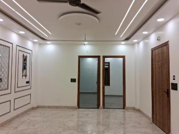 3 BHK Independent Builder Floor in Shastri Nagar for resale New Delhi. The reference number is 19610384