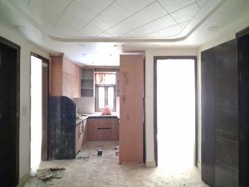 3 BHK Independent Builder Floor in Shastri Nagar for resale New Delhi. The reference number is 19763738